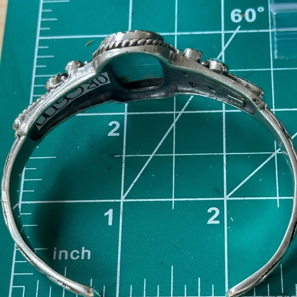 Sold ❤️ Turquoise southwestern sterling silver cuff - Picture 5 of 11